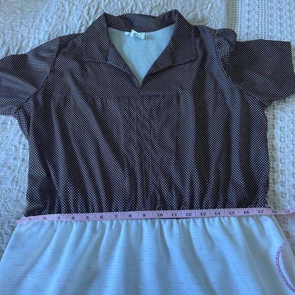 Vintage Day Dress With Polka Dot Top & Cream Skirt - Picture 5 of 12